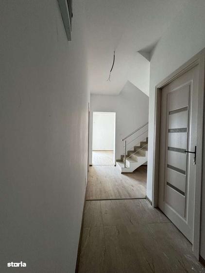 Casă cu 4 camere cu Teren 200 Mp în Central