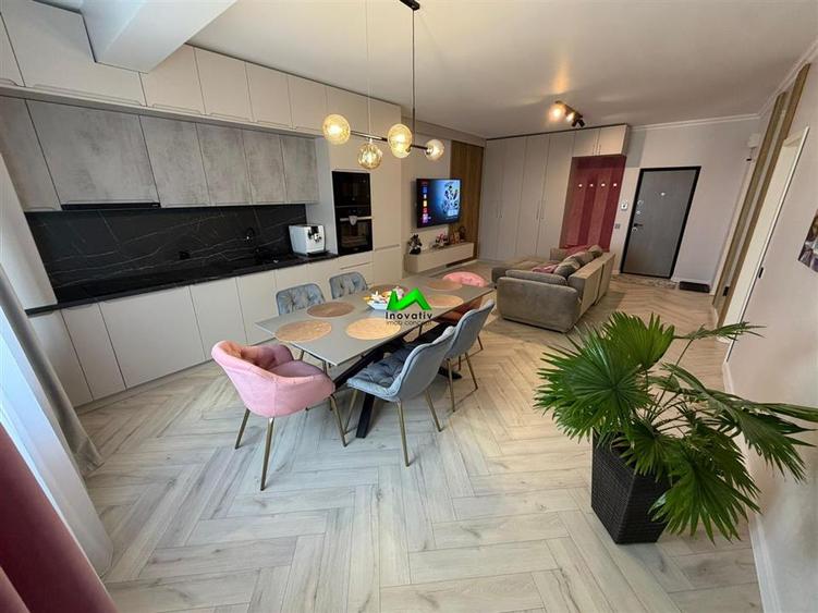 Apartament cu 2 camere decomandat în Turnișor