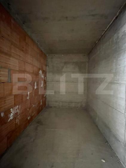 Duplex cu 5 camere cu Canalizare în Dâmbul Rotund