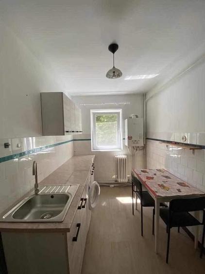 Apartament cu 2 camere decomandat în Tătărași