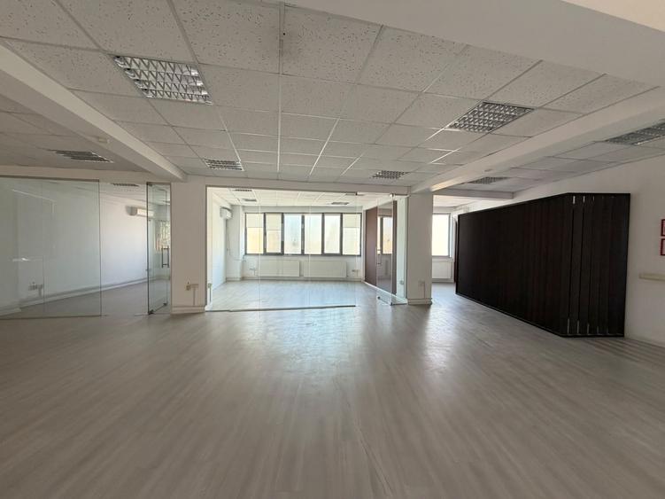 Birou, de 880 mp, în Cotroceni