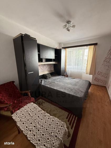 Apartament cu 3 camere decomandat în Terezian