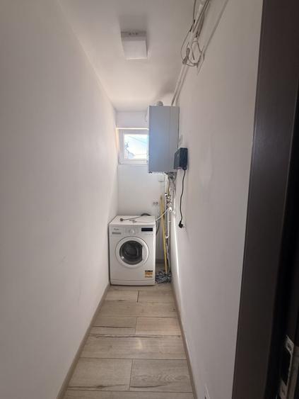 Apartament cu 3 camere decomandat, mobilat în Cetate