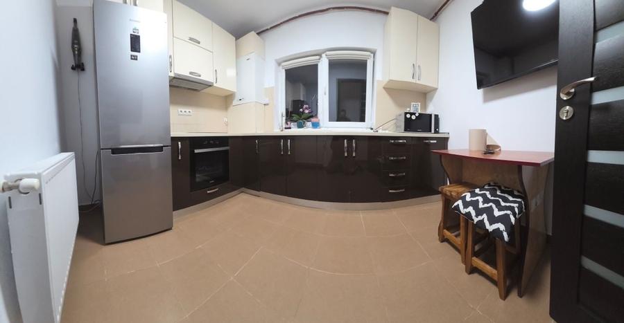 Apartament cu 2 camere decomandat în Exterior Vest