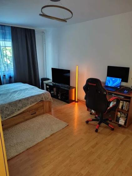 Apartament cu 3 camere decomandat în Gheorgheni