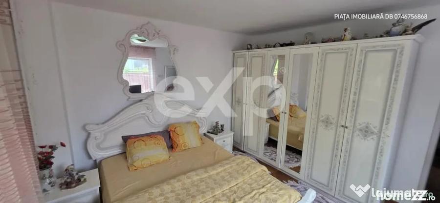 Casă cu 9 camere cu Teren 1053 Mp în Ultracentral