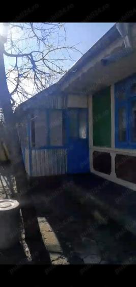 Casă cu 4 camere în Cărăpcești