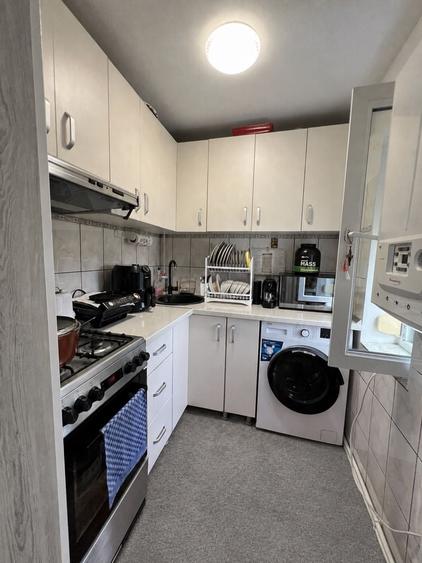 Apartament cu 2 camere decomandat în Crâng