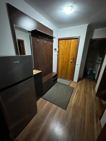 Apartament cu 2 camere decomandat în Obor