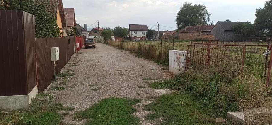 Teren Construcții intravilan de 800 mp, în Prejmer