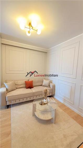 Apartament cu 3 camere semidecomandat, mobilat în Florești