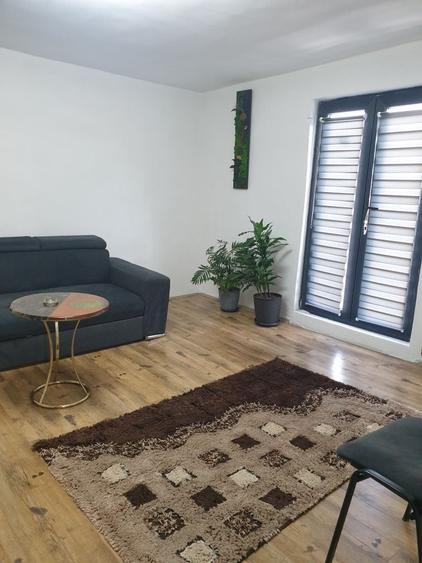 Apartament cu 2 camere decomandat în Mărăcineanu