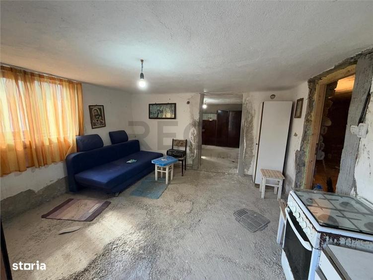 Casă cu 4 camere în Dobricionești
