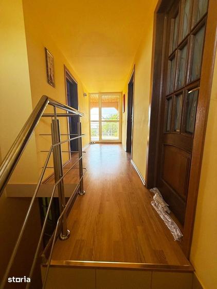 Casă cu 6 camere cu Teren 1500 Mp în Gara de Nord