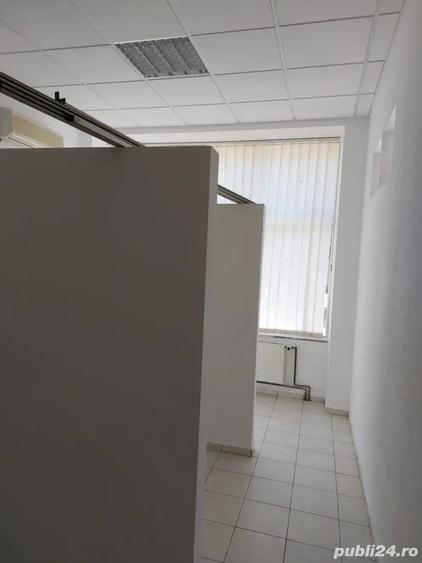 Spațiu comercial, de 67 mp, în Central