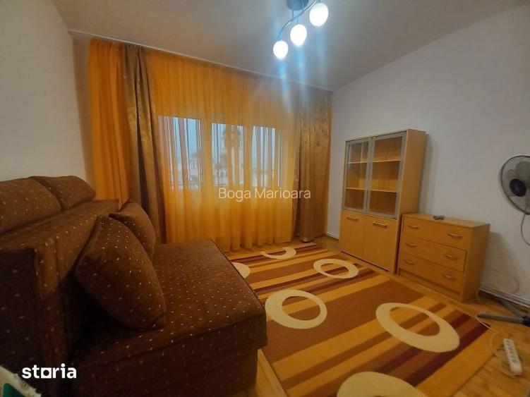 Bucovinei - langa Scoala Alexandru Ivasiuc, 2 camere, pret bun!!