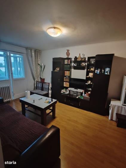 Berceni,Straja Resita,Str Gradistea Mega Image - 3