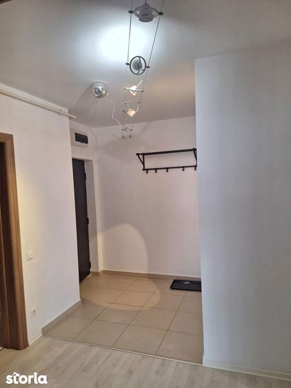 Proprietar inchiriez apartament 2 camere cu parcare Valea Oltului - 2