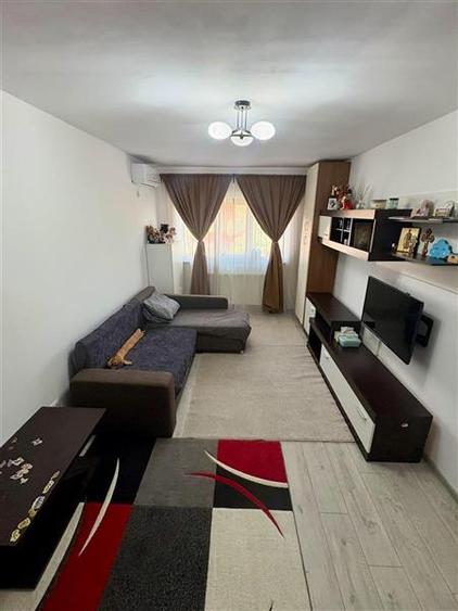 Apartament cu 2 camere decomandat în Bucium