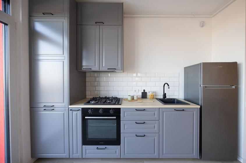 Apartament cu 2 camere decomandat, mobilat în UTA