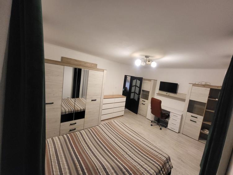 Garsonieră decomandată în Valea Lupului