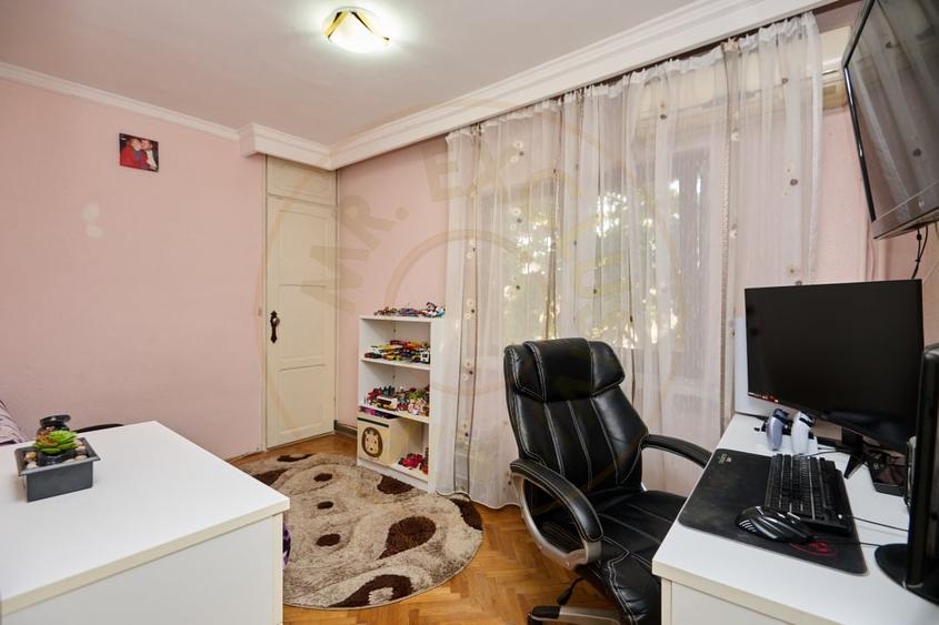 Apartament cu 3 camere decomandat, mobilat în Găvana 3