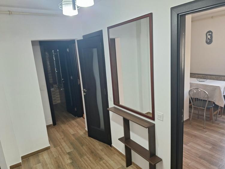 Apartament 2 cam Faleza Nord 500 euro - 3