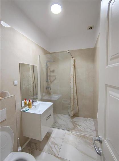Apartament cu 2 camere decomandat, mobilat în Păcurari
