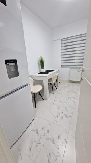 Chirie apartament - 1