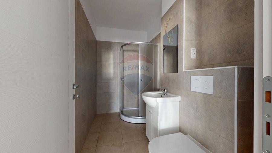 Apartament 3 Camere de Vânzare în Subcetate City 2, Sânpetru, Brașov - 10