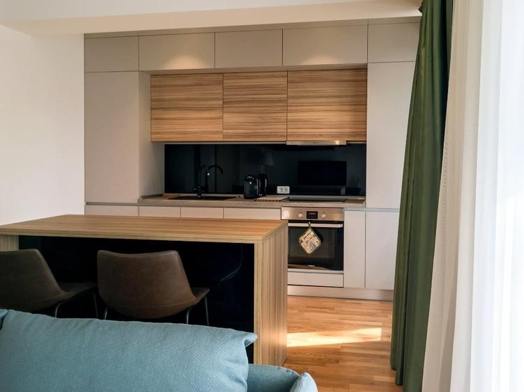 Apartament cu 2 camere, mobilat în Pipera