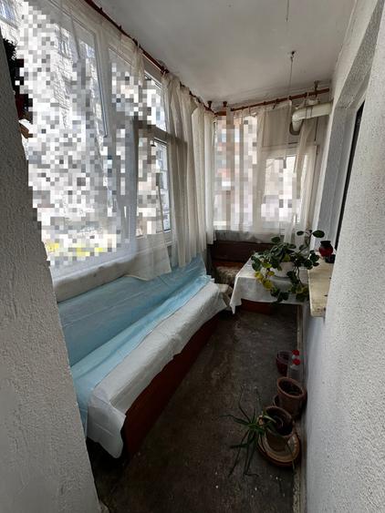 Apartament cu 4 camere decomandat în Cug