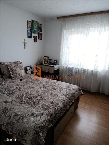 Apartament cu 4 camere decomandat în Unirii Nord