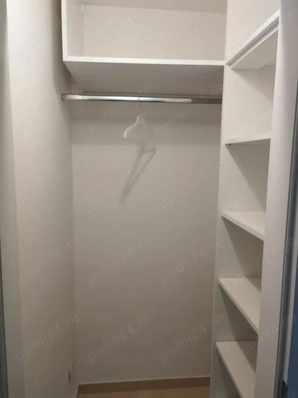 Apartament cu 3 camere decomandat în Exterior Vest