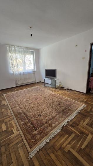 Garsonieră semidecomandată în Dărmănești