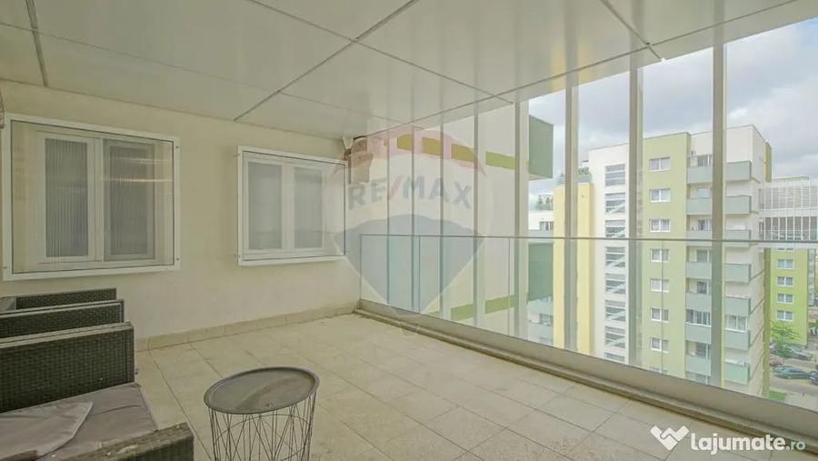 Apartament cu 2 camere decomandat în Central