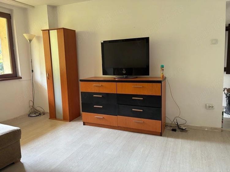 Apartament cu 2 camere semidecomandat, mobilat în Ștefan cel Mare