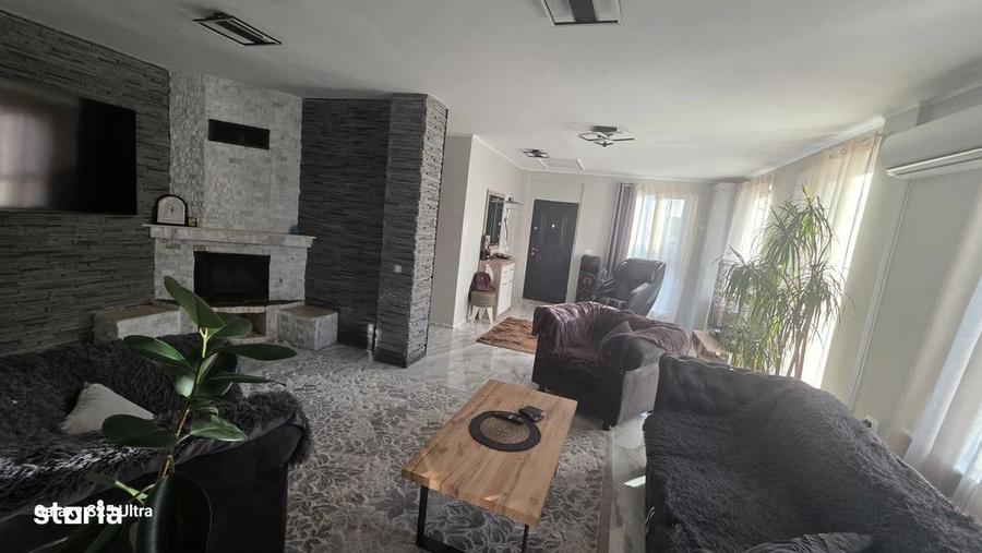 Casă cu 4 camere cu Teren 600 Mp în Bucium