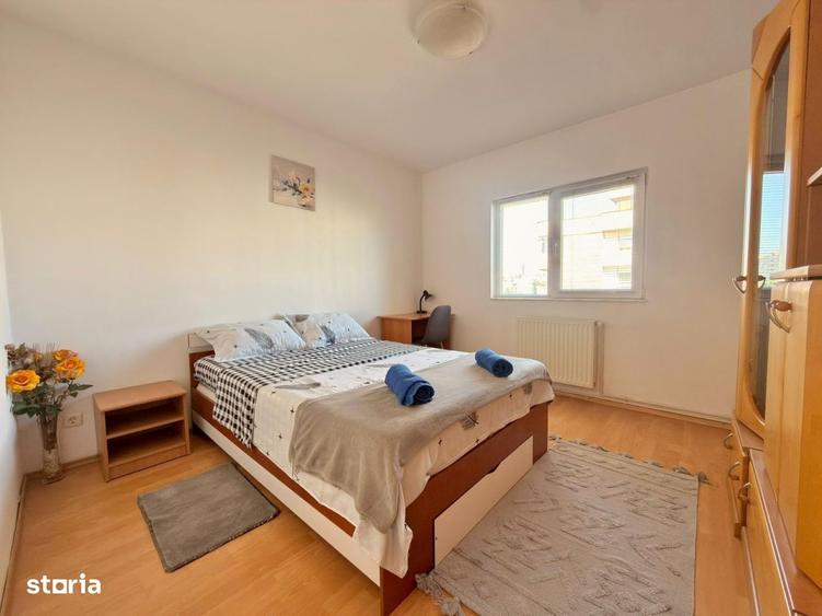 Apartament cu 3 camere în Plopilor