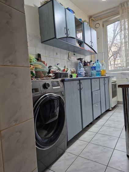 Garsonieră decomandată în Brâncoveanu