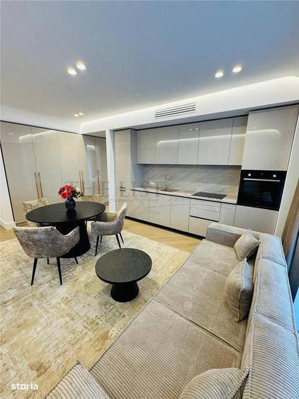 Apartament cu 3 camere, mobilat în Iancu Nicolae