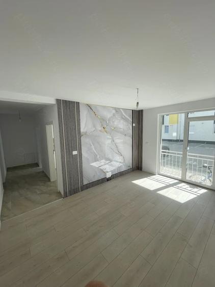 Apartament cu 2 camere decomandat în Neptun