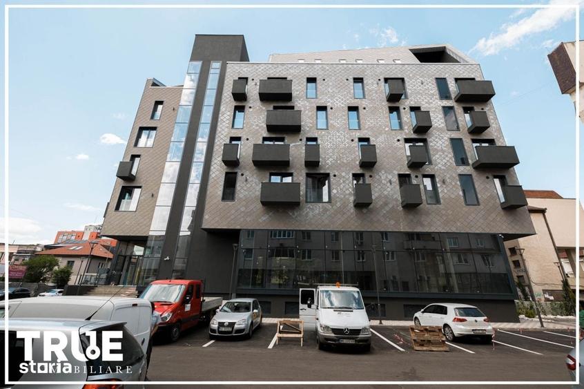 Spațiu comercial, de 400 mp, în Central