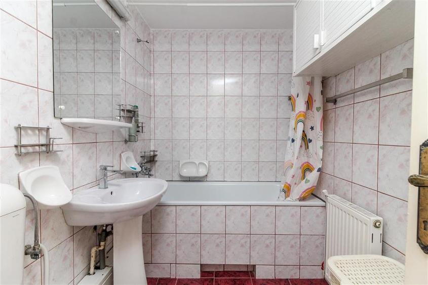 Apartament cu 2 camere decomandat în Zorilor