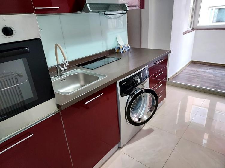 Apartament cu 3 camere în Dorobanți