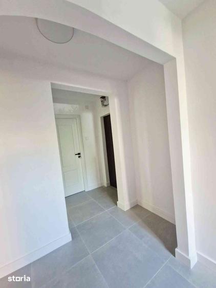 Apartament cu 2 camere în Micro 5