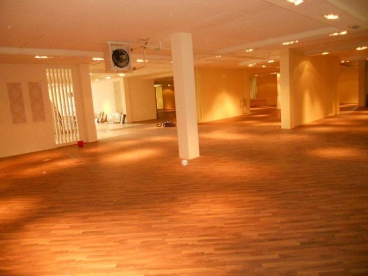Spațiu comercial, de 1,500 mp, în Gheorghe Doja