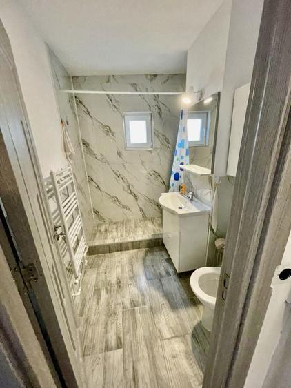 Apartament cu 3 camere decomandat în Bistrița Lac