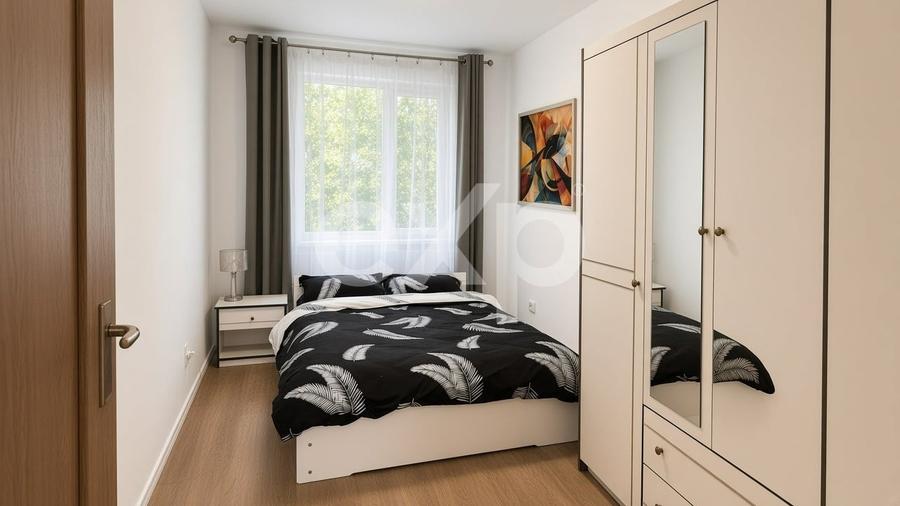 Apartament cu 3 camere decomandat în Medicină