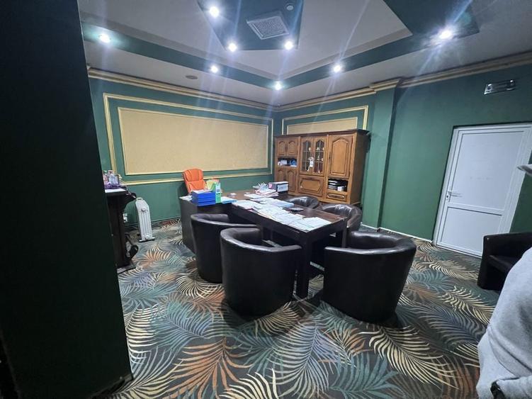 Spațiu comercial, de 210 mp, în Ultracentral